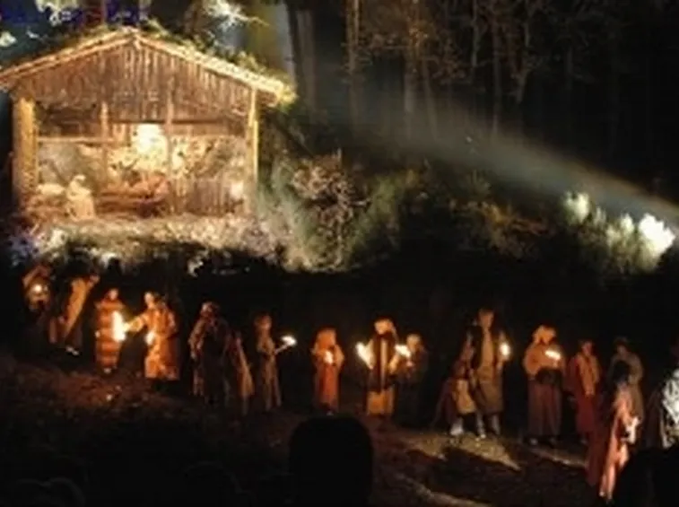 Presepe vivente con fiaccolata