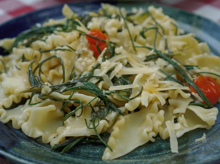 Pasta con agretti