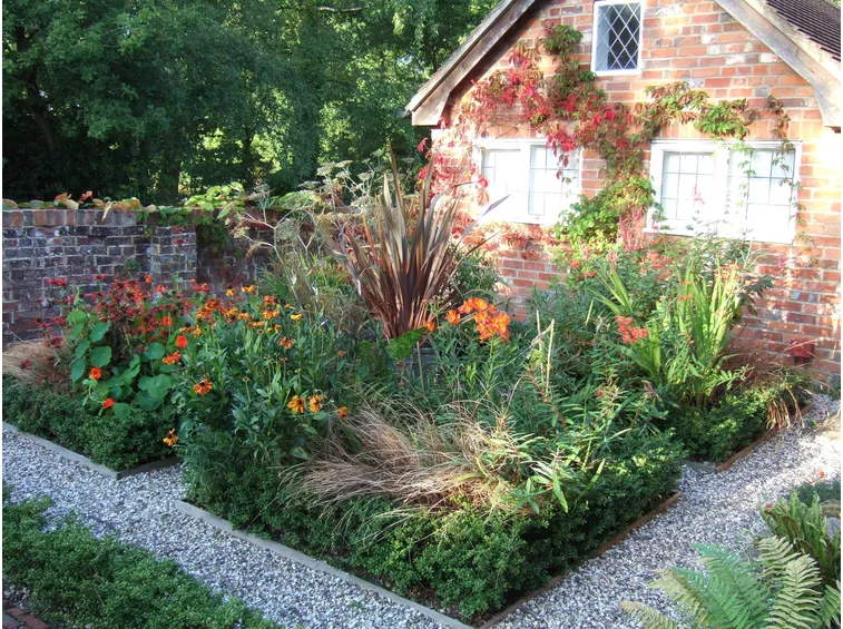 Un orto e un giardino