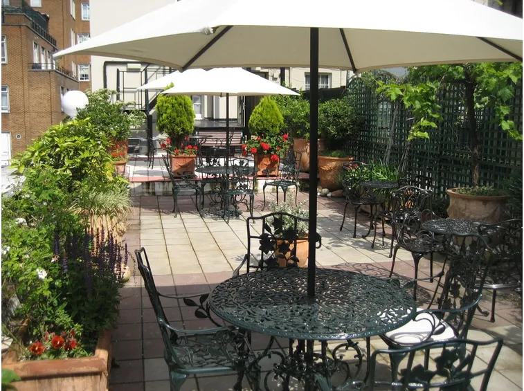 giardino terrazza classico