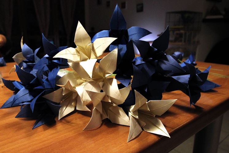 Giglio realizzato con tecnica origami