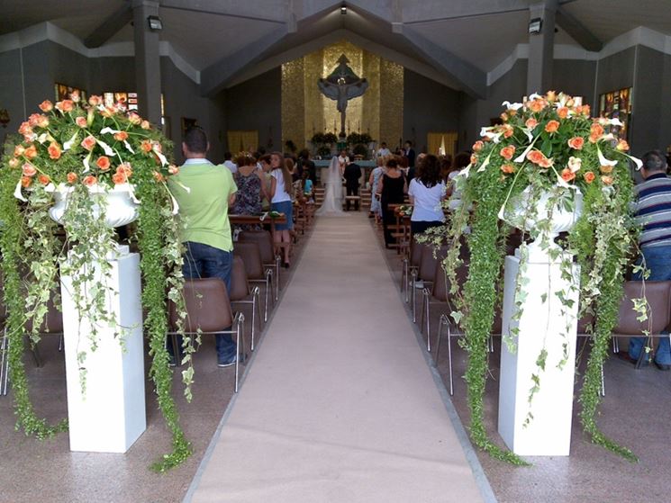 Addobbi Floreali Matrimonio In Chiesa Fiorista Fiori Per La Chiesa